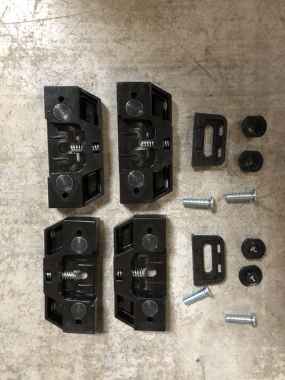Fixations rapides pour nos panneaux grillagés