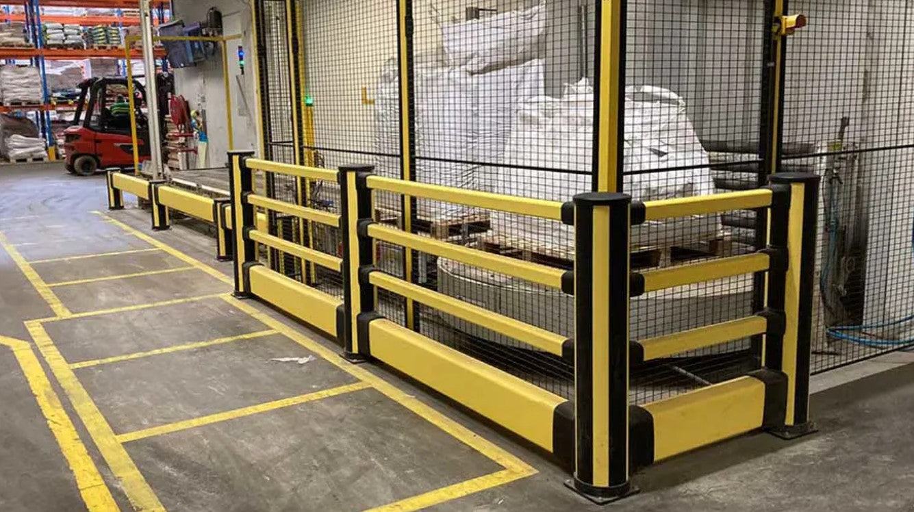 Photo de réalisation de barrières piétonnes avec un bastaing simple