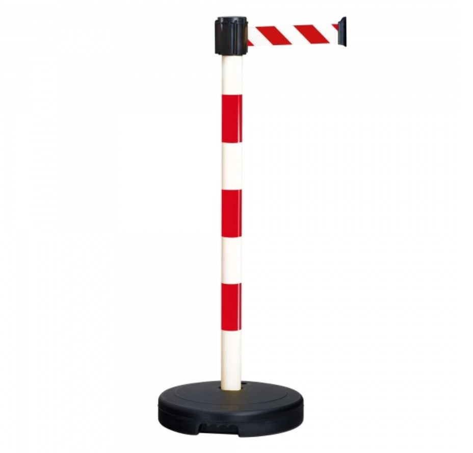 Potelet à sangle sur socle de 950 mm de hauteur rouge et blanc.