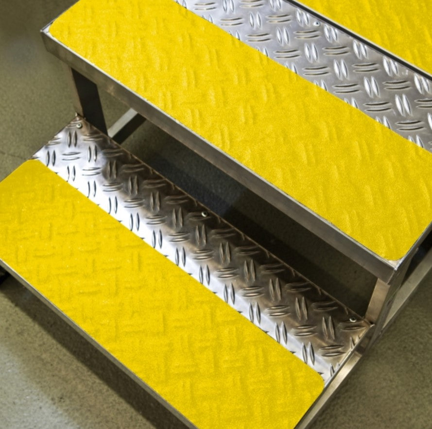 Revêtement antidérapant jaune